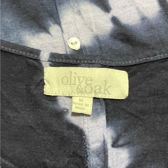 OLIVE&OAK, TIE DYED TANK TOP IN NAVY BLUE. SIZE M - Picture 3 of 5